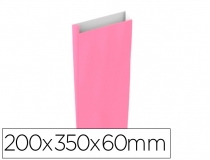 Sobre papel Basika celulosa rosa con
